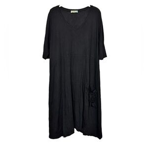 Chalet Black V-Neck Jersey Knit Midi Dress